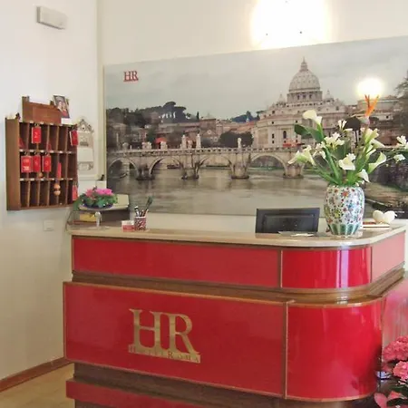 فندق Roma 2*